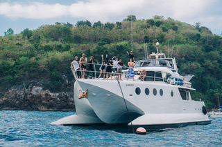 bali boat party - haruku